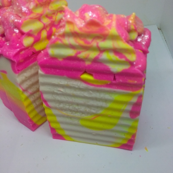 Unicorn 2 bars Pink Grapefruit Bergamote tea tree - Picture 9 of 14